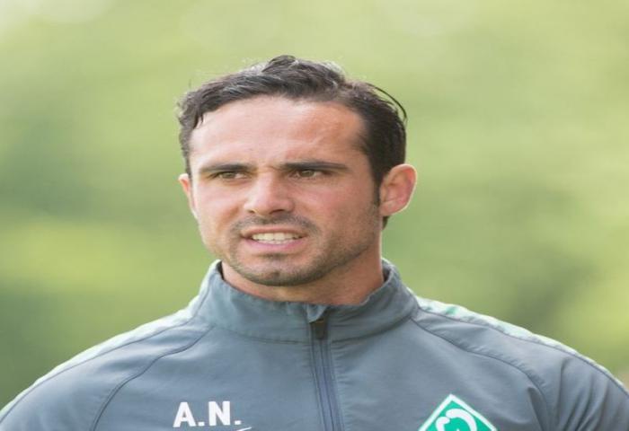 Bremen Pecat Pelatih Kepala Alexander Nouri